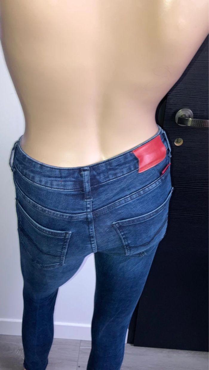 Jeans jennyfer taille 34 en très bon état - photo numéro 4