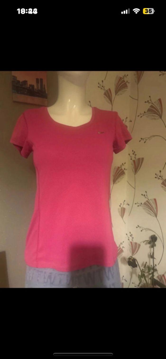 Tee shirt de sport rose Nike - photo numéro 2