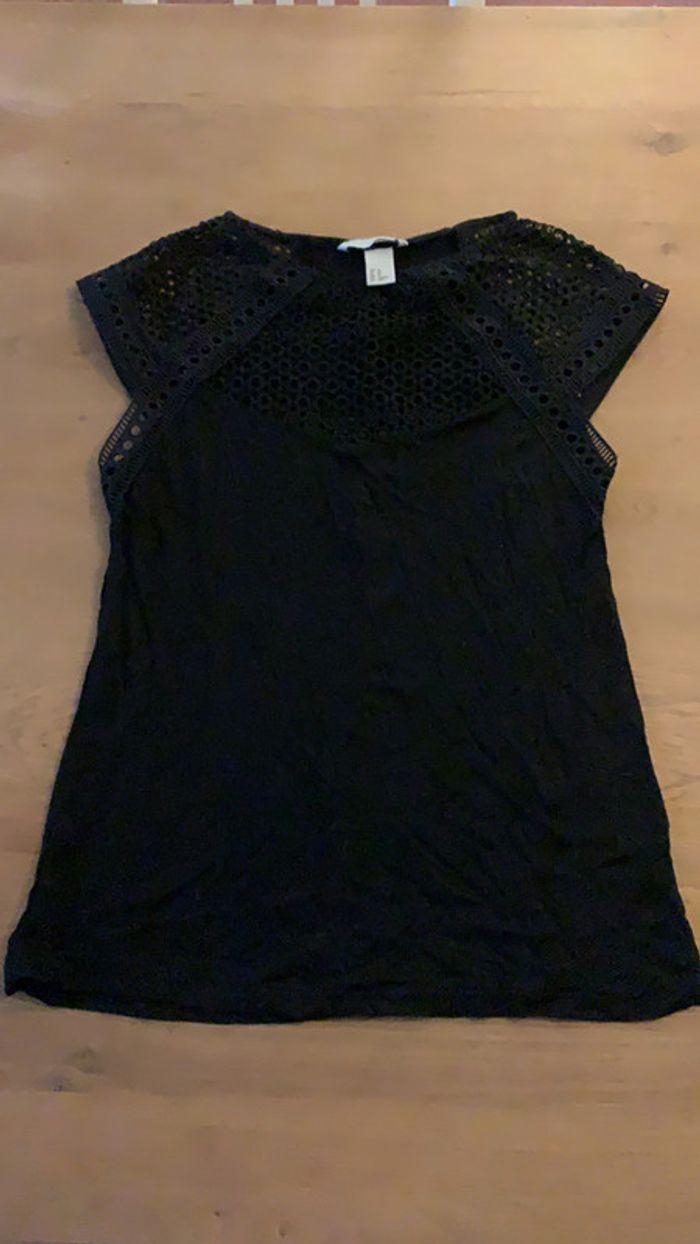 Top fluide avec broderies - Taille XS - H&M - photo numéro 1