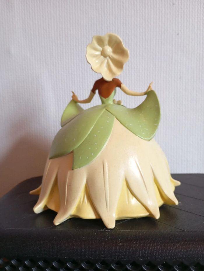 Figurine Hachette Tania de la princesse et la grenouille - photo numéro 3