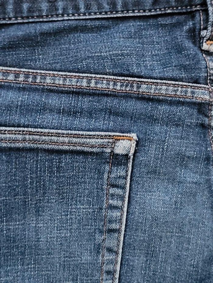 Jean droit bleu foncé Gap Taille 42 - photo numéro 19