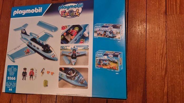 PLAYMOBIL Avion Funpark NEUF non ouvert - photo numéro 8