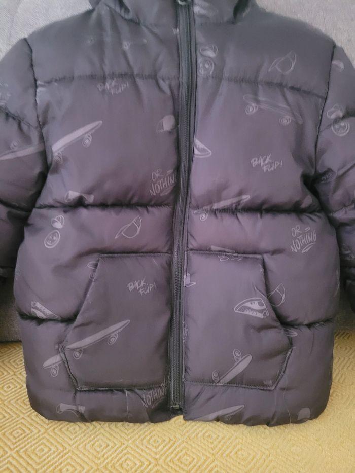 Blouson doudoune  chaude taille 4 ans - photo numéro 1