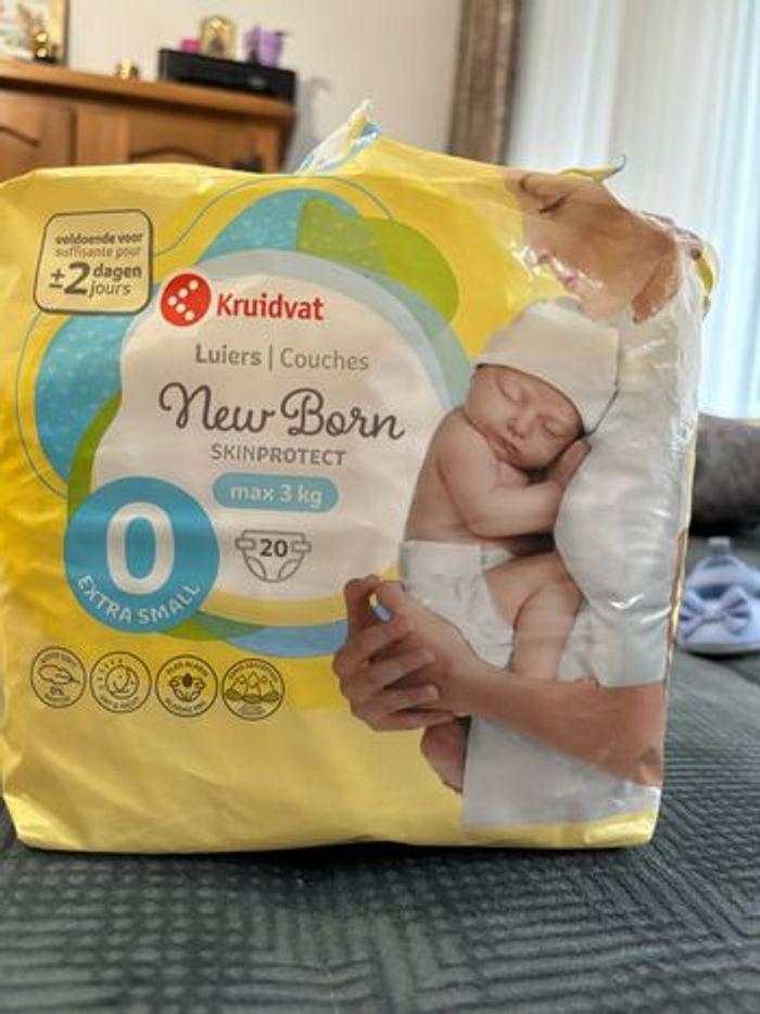 Pampers pour nouveau-nés - photo numéro 1