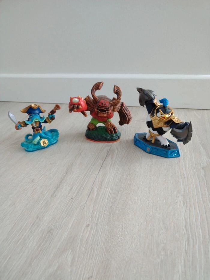 3 Figurines Skylanders - photo numéro 1