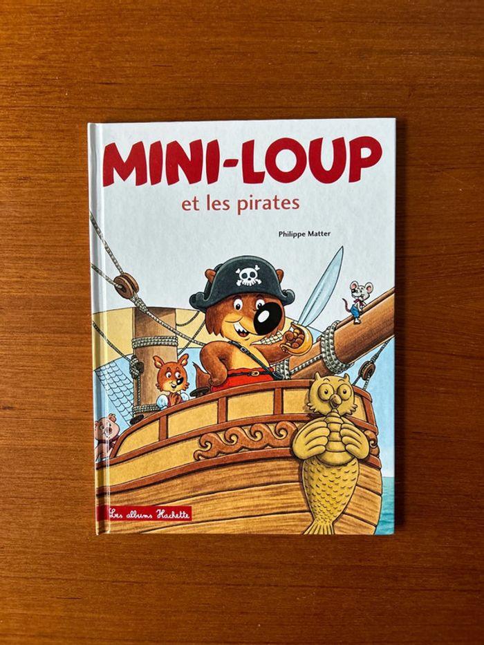 Livre : mini–loup et les pirates - photo numéro 1