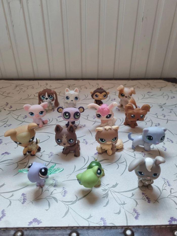 Lot 15 figurines animaux petshop / style petshop - photo numéro 1