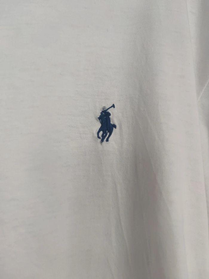 T-shirt Ralph Lauren Blanc Logo Brodé Bleu Marine Taille L Homme - photo numéro 2