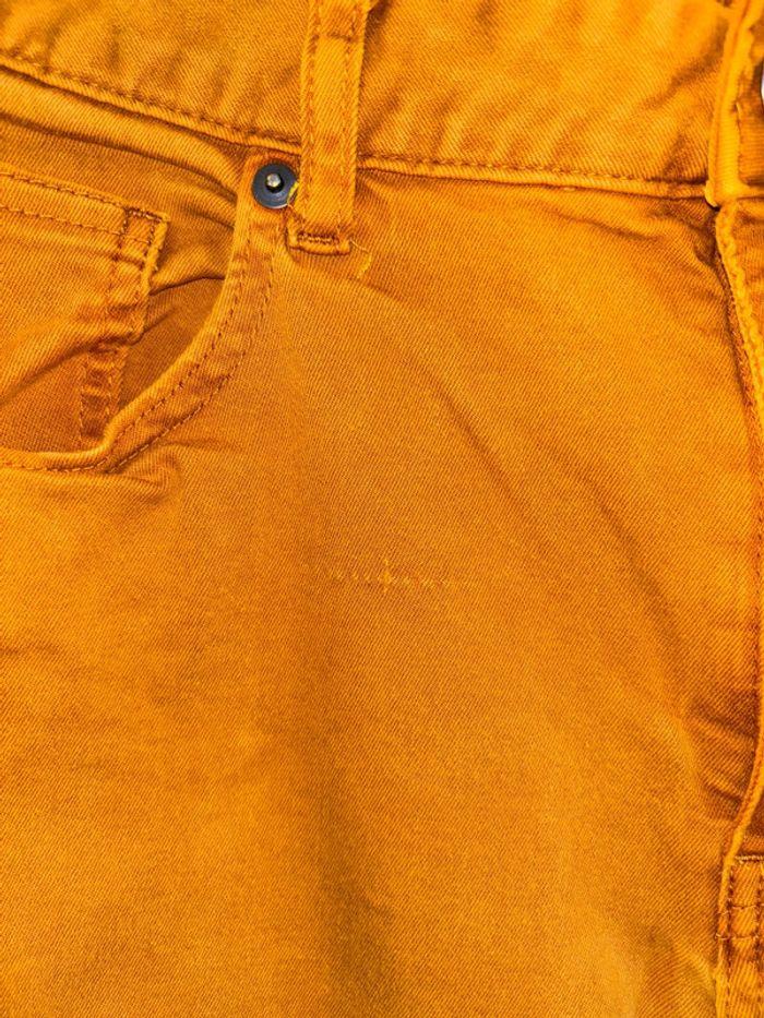 Pantalon jaune moutarde - photo numéro 3