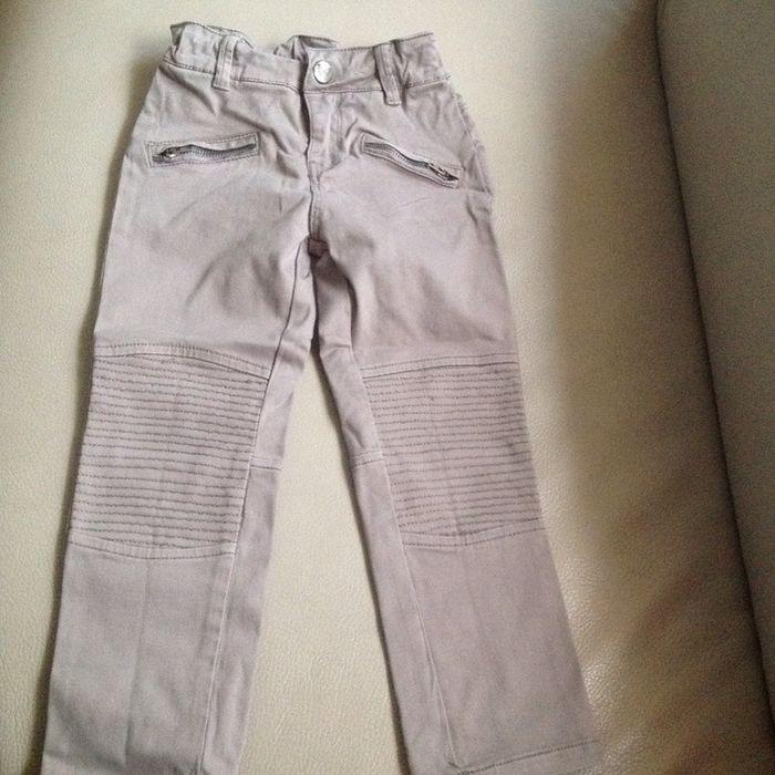 Pantalon gris - photo numéro 1