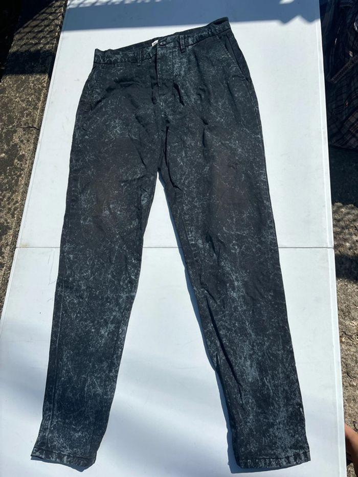 Pantalon noir - photo numéro 1