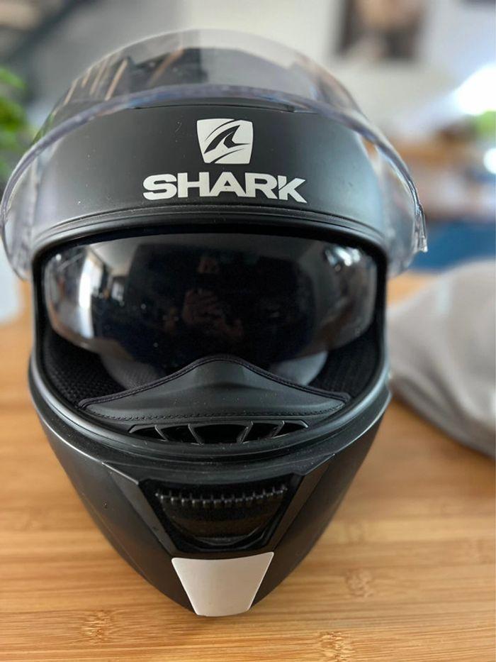 Casque moto shark - photo numéro 1