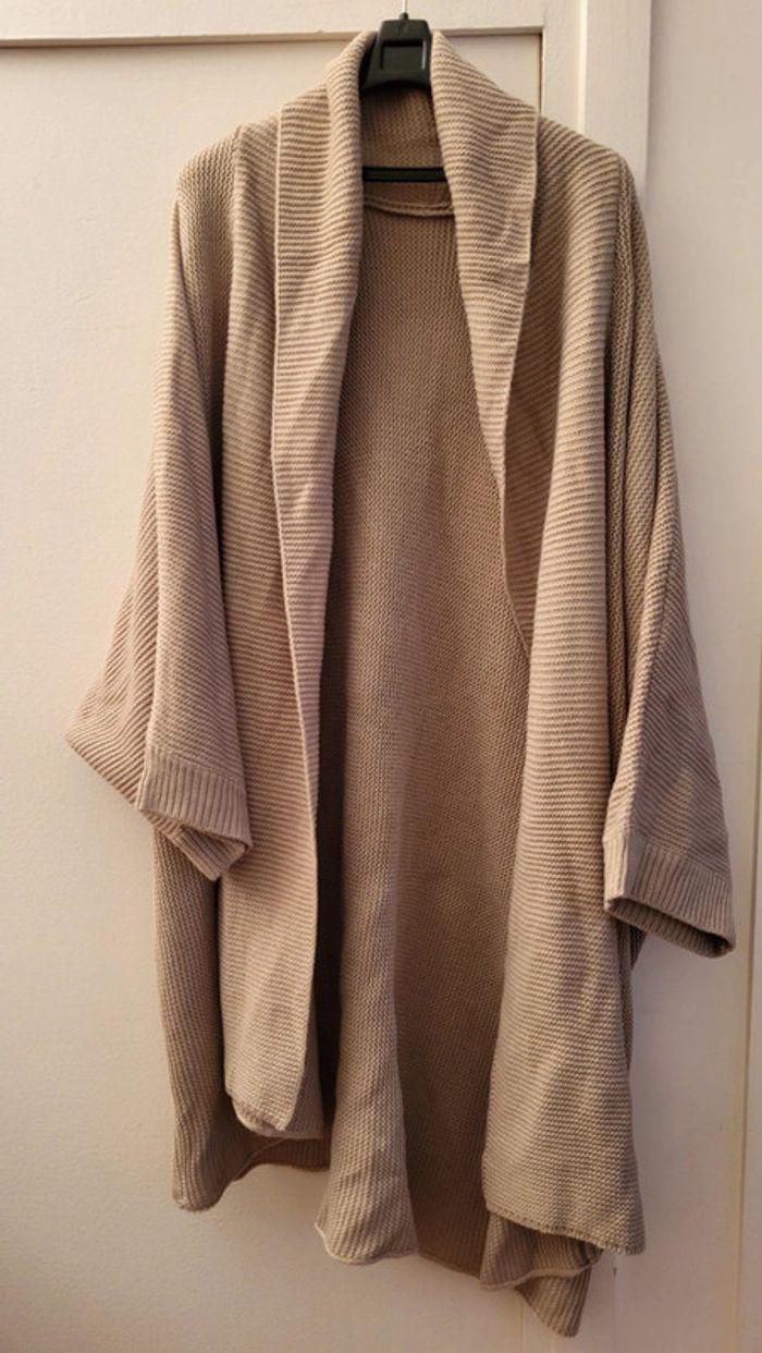 Poncho beige - photo numéro 1