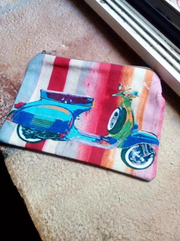 Petite pochette motif moto - photo numéro 1