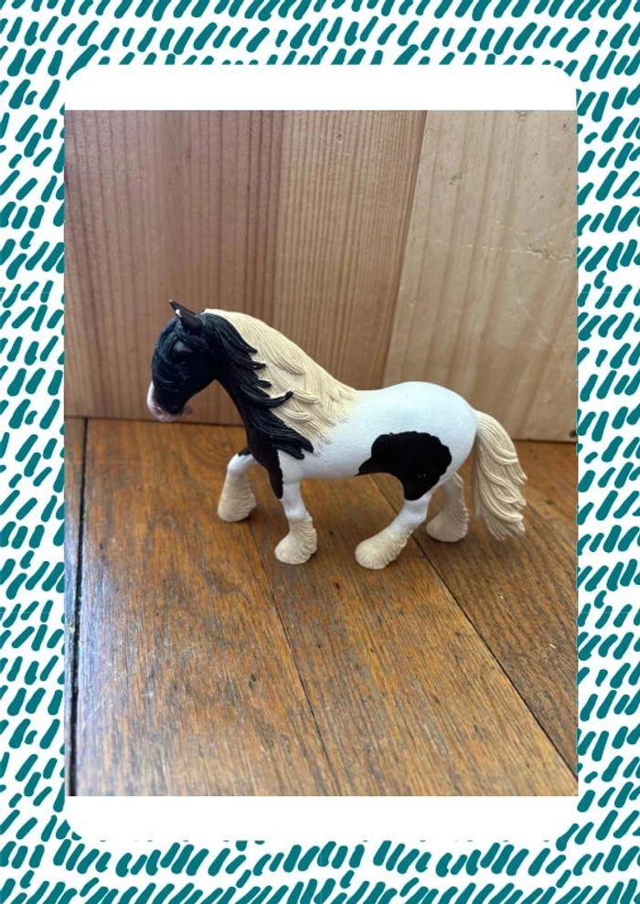 Figurine cheval Schleich - photo numéro 1