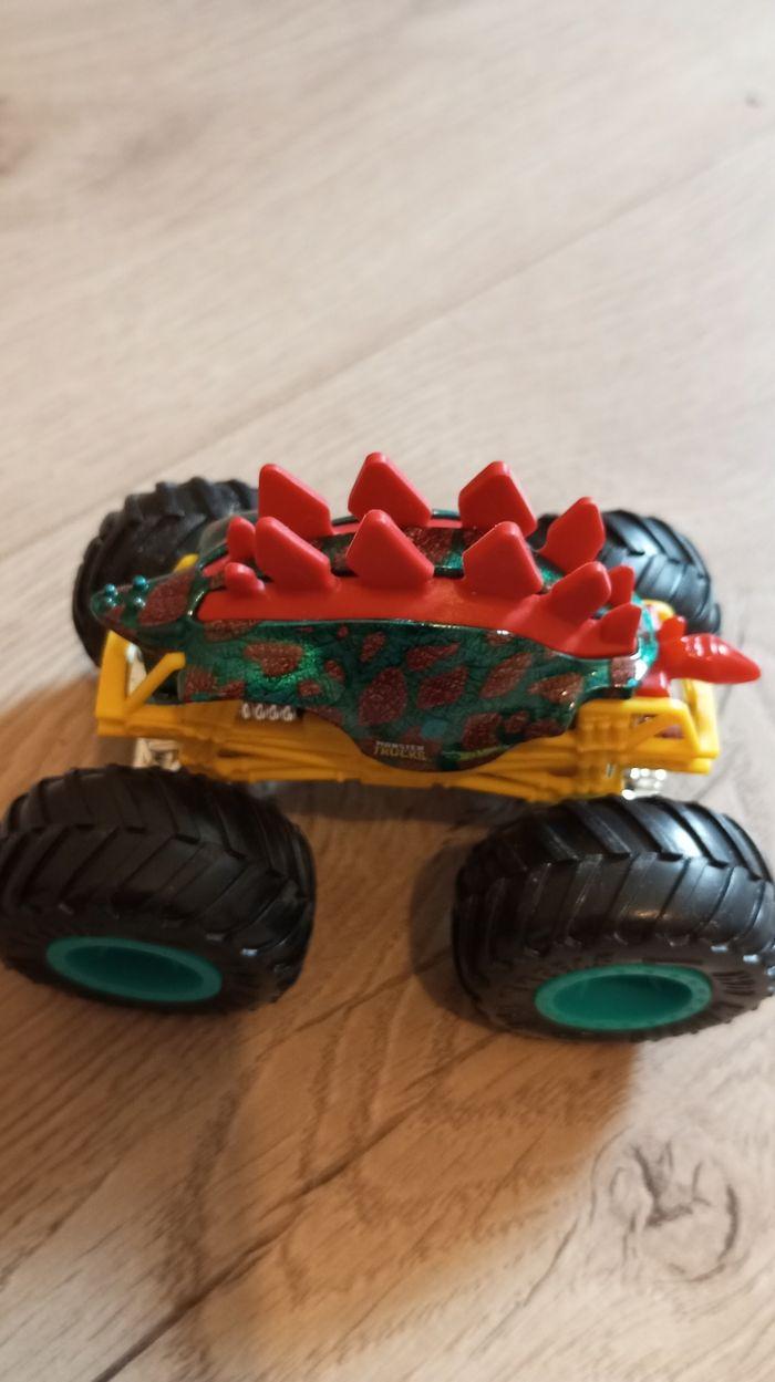 Monster Truck Hot Wheels - photo numéro 2