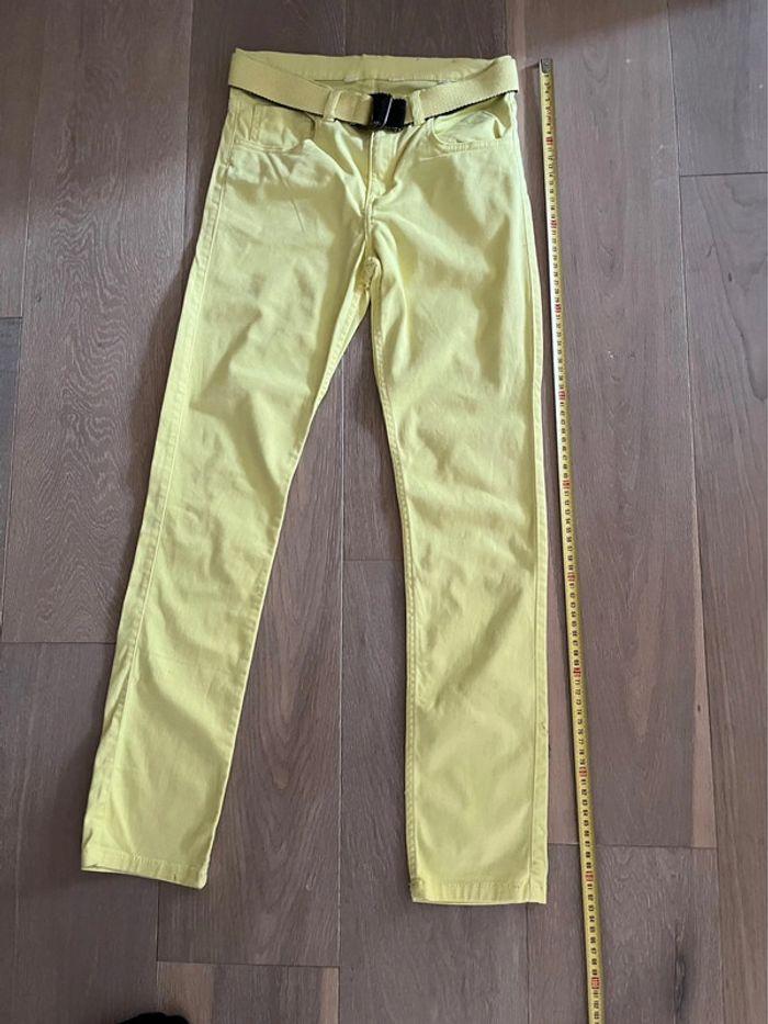 Pantalon jaune poussin - photo numéro 10