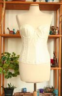 Très joli corset mariage