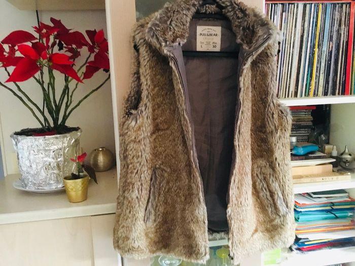 Gilet sans manches « pull bear » - photo numéro 1