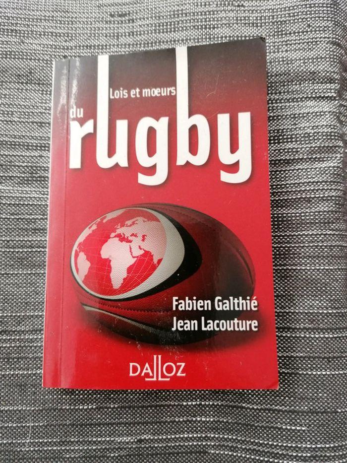 Petit livre sur le rugby - photo numéro 1