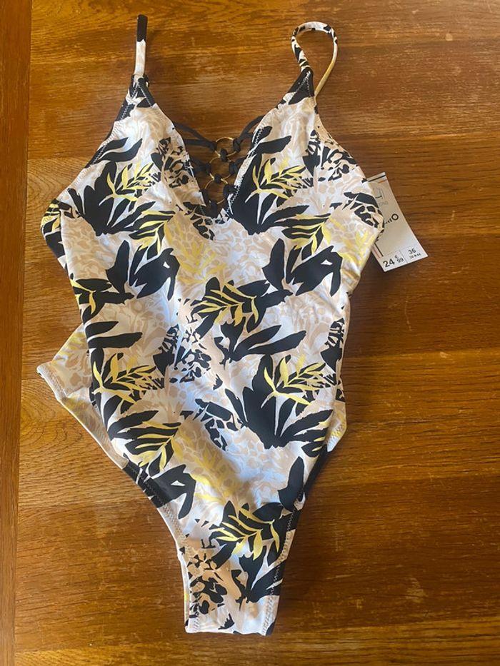 Maillot de bain femme T36 - photo numéro 1