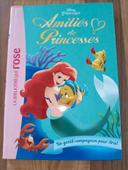 Livre neuf Amitiés de princesses tome 3- un gentil compagnon pour Ariel