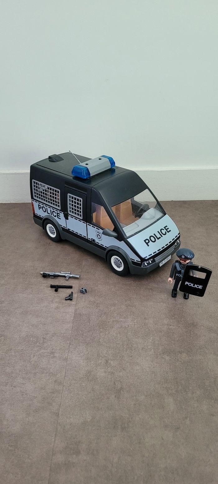 Playmobil fourgon de police - photo numéro 1