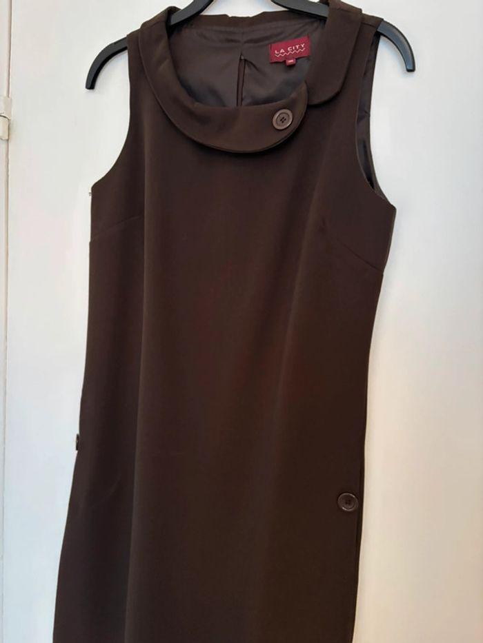 Robe droite marron T38 - photo numéro 1