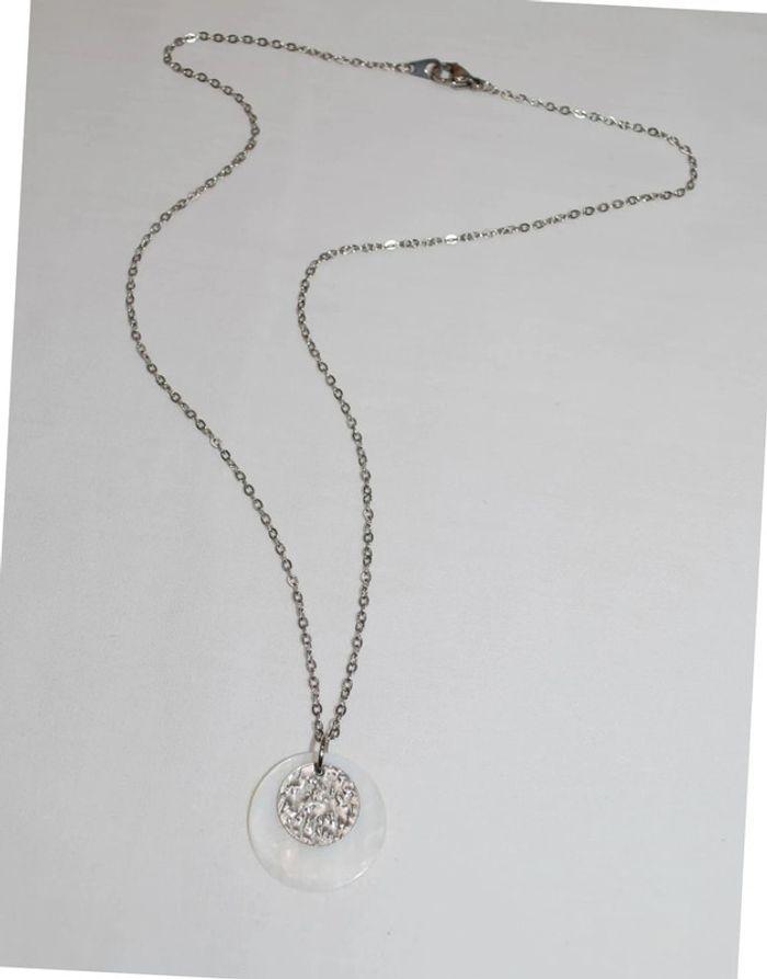 Collier pendentif nacre et sequin froissé argent - photo numéro 2