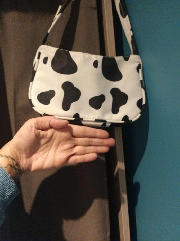 Mini sac à main vache 🐄 - photo numéro 5