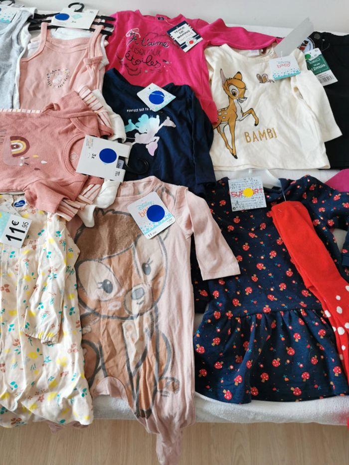 Gros lot de 35 vêtements fille taille 12 mois 1 an - photo numéro 3