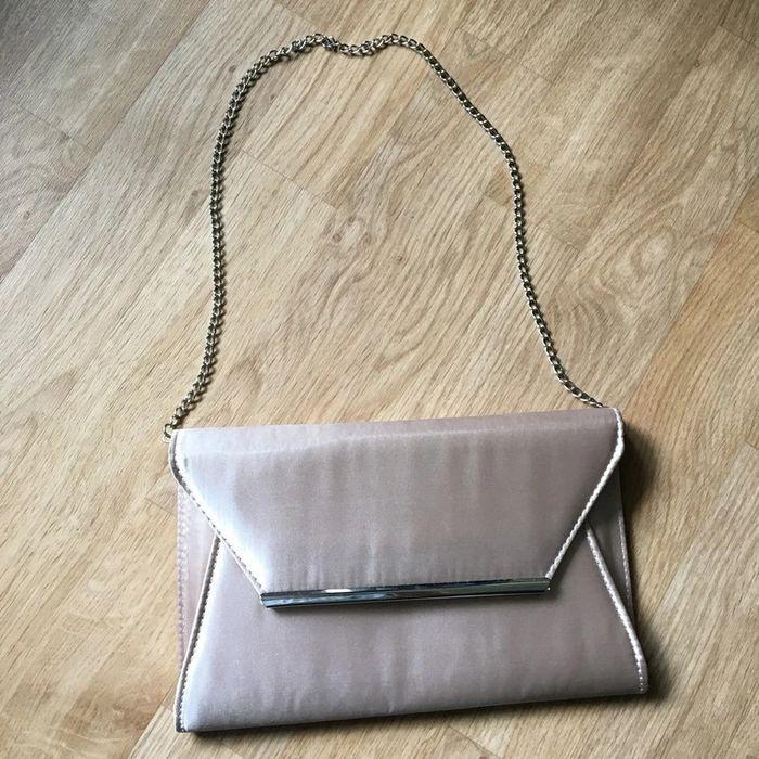 pochette beige rosé neuve - photo numéro 1