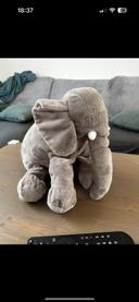 Peluche éléphant