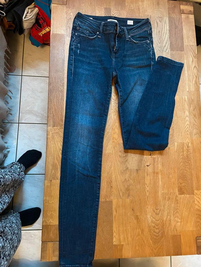 Lot de 4 jeans T 36 - photo numéro 7