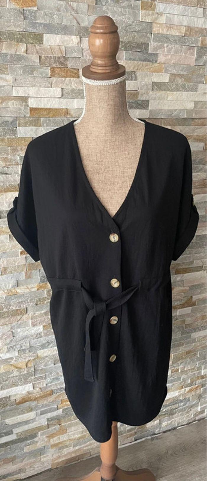 Robe noire Pull&Bear taille S - photo numéro 1