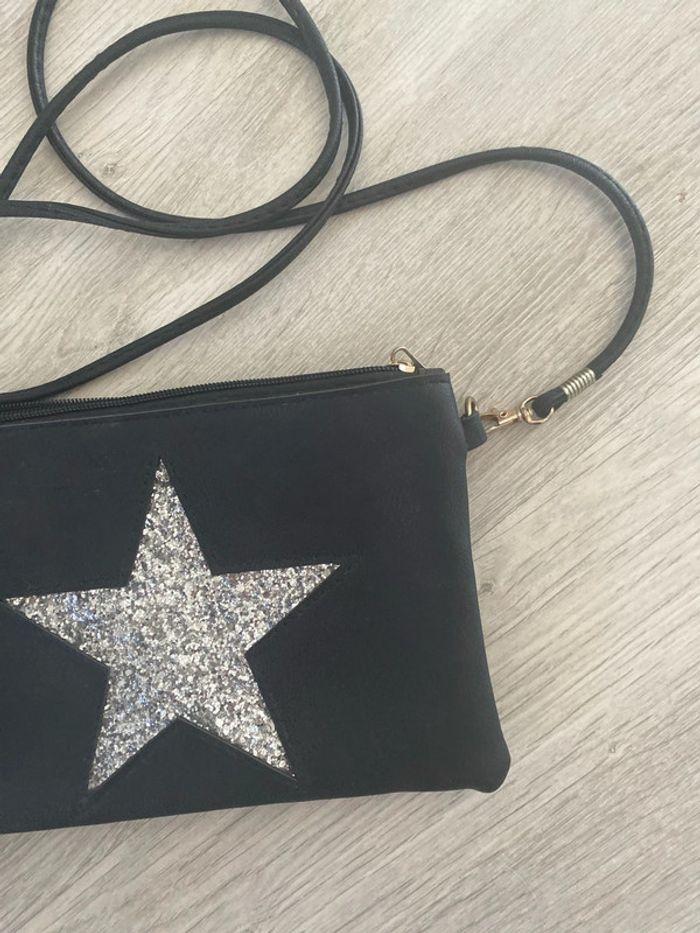 Pochette noire Camaïeu motif étoile argentée très bon état - photo numéro 2