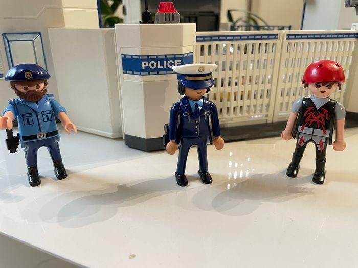 Commissariat police avec prison playmobil 6919 - photo numéro 3