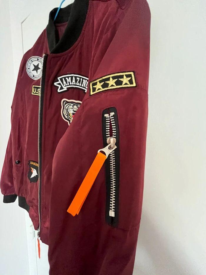 Léger Bombers bordeaux avec patch taille XL - photo numéro 3