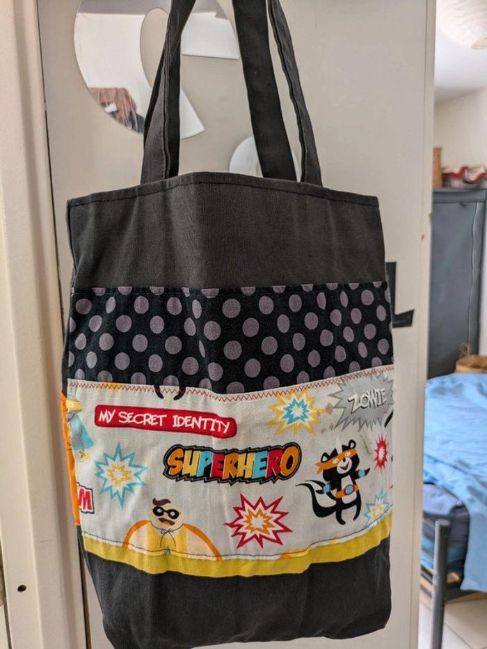 Sac totebag enfant fait main superhero - photo numéro 6