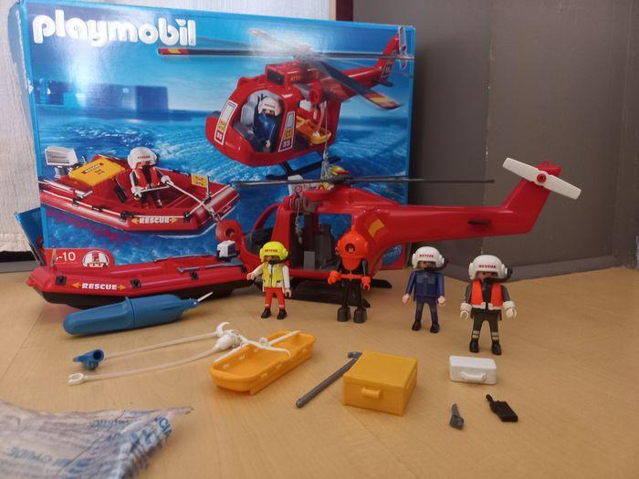 Playmobil Secours en mer  (LOT COMPLET moins  le harnais) - photo numéro 2