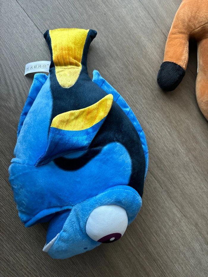 Lot de 2 Peluche Disney Bambi et dory - photo numéro 2