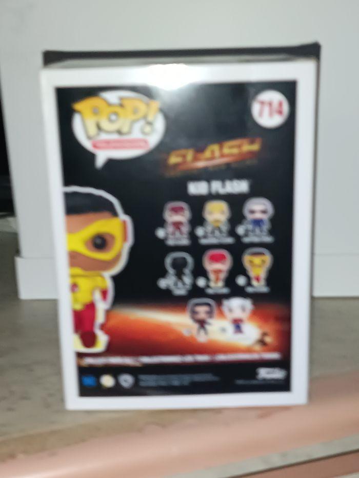 Figurine Funko POP Kid Flash 714 - photo numéro 3