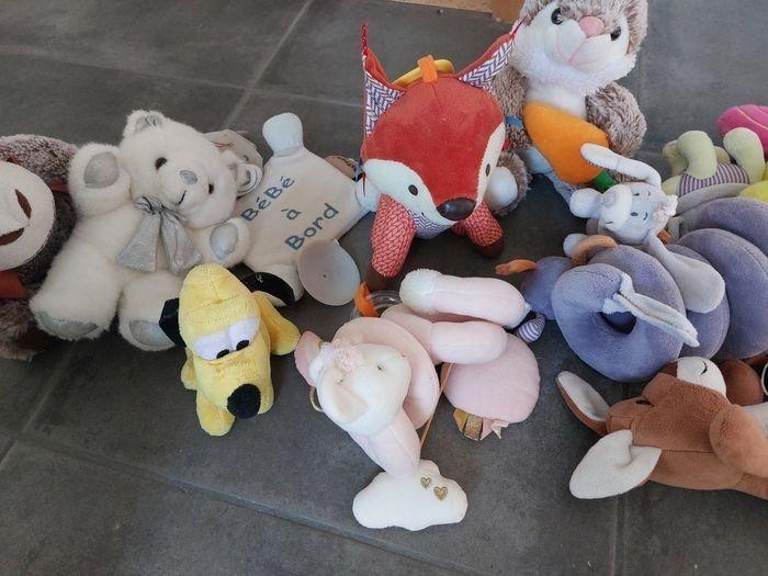 Lot peluches et autres - photo numéro 2