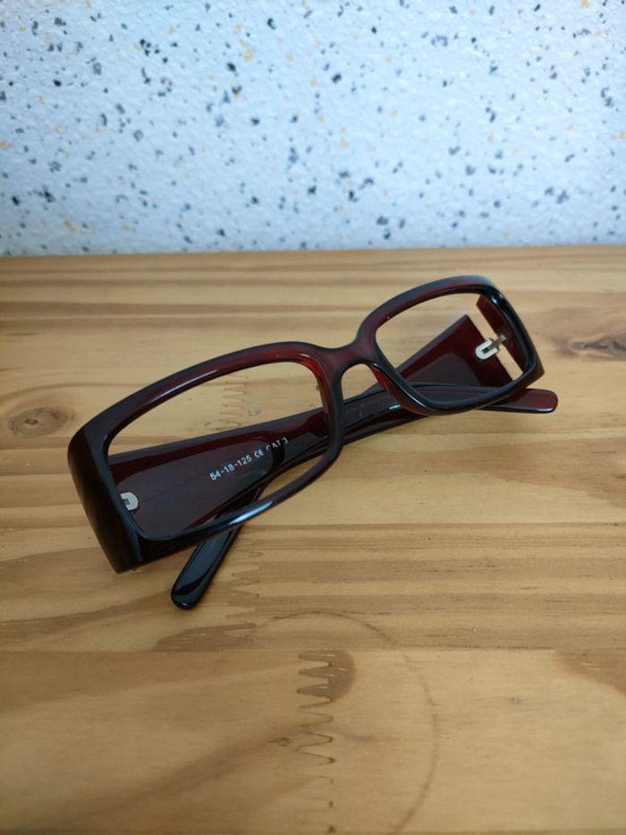 Paire lunettes / monture bordeaux - photo numéro 1