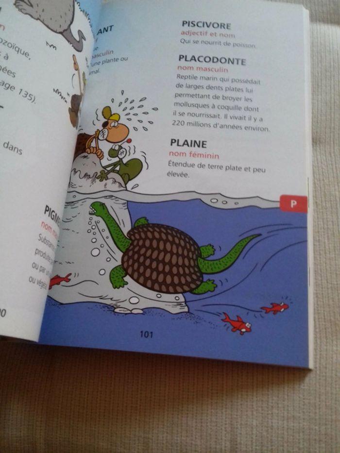 Mon petit dictionnaire des dinosaures a la préhistoire - photo numéro 5