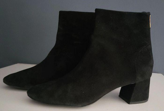 Bottines "Escarpins & Other Stories" noir taille 38 en tres bon etat - photo numéro 14