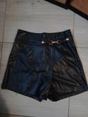 Short cuir pour femme taille s