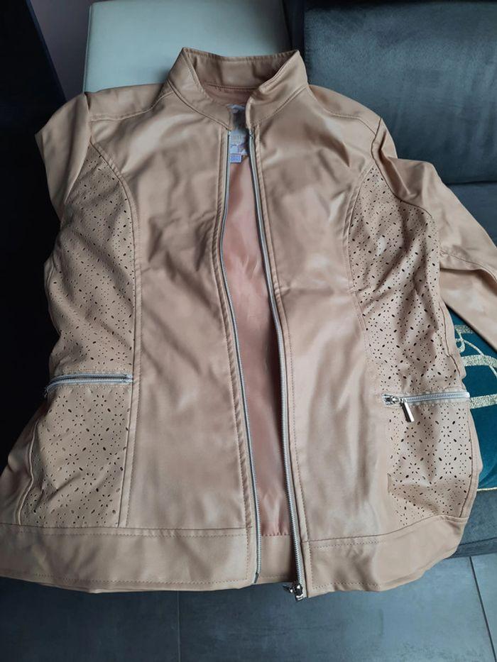 Veste simili cuir - photo numéro 3