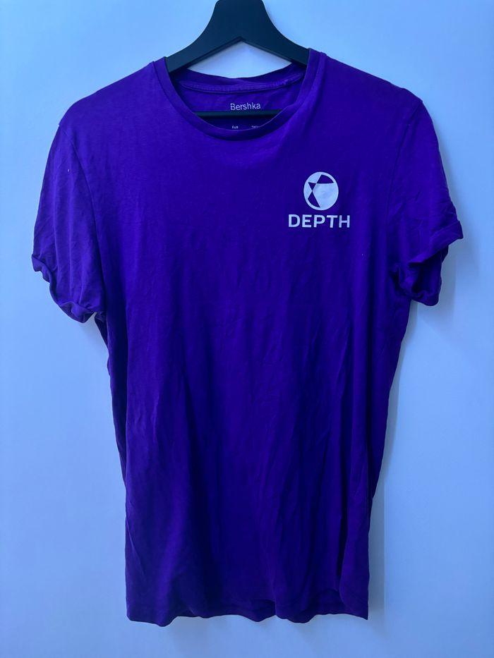 T-shirt violet - photo numéro 1