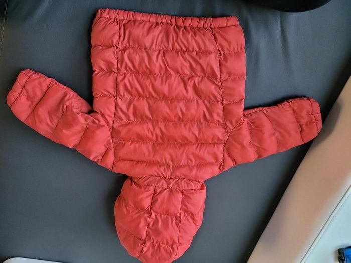 Parka léger matelassée uniqlo manteau doudoune bébé unisexe taille 12 à 18 mois - photo numéro 7